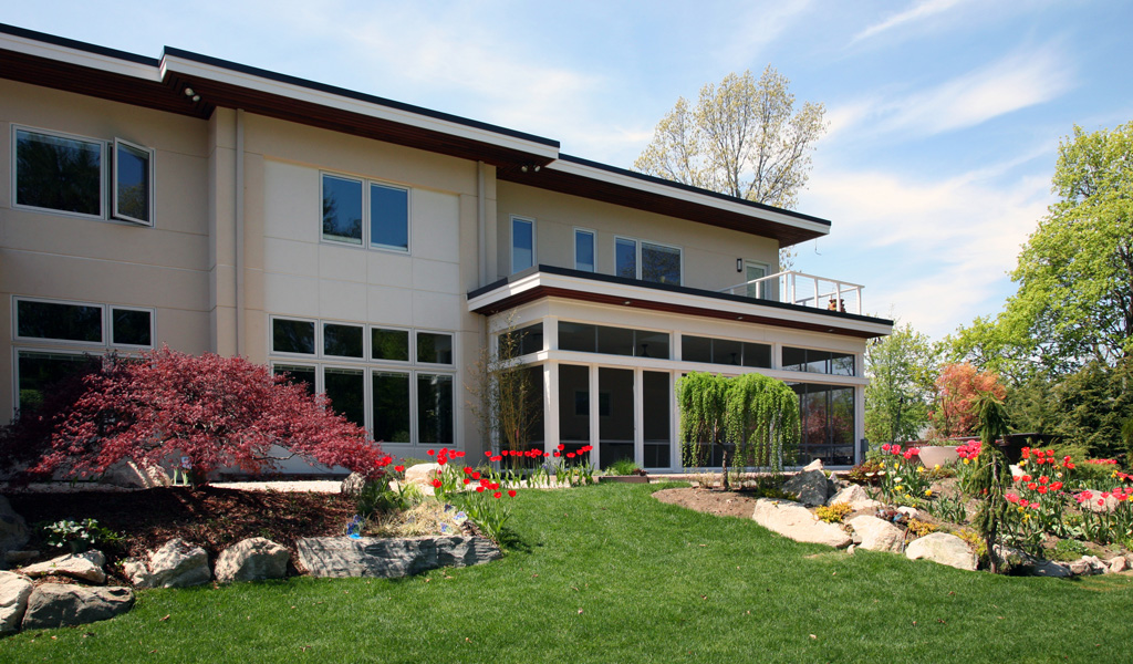 Lexington Green Tech Exterior